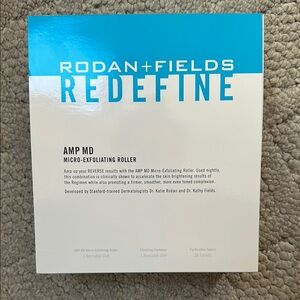 Rodan + Fields Redefine AMP MD Micro-Exfoliating Roller